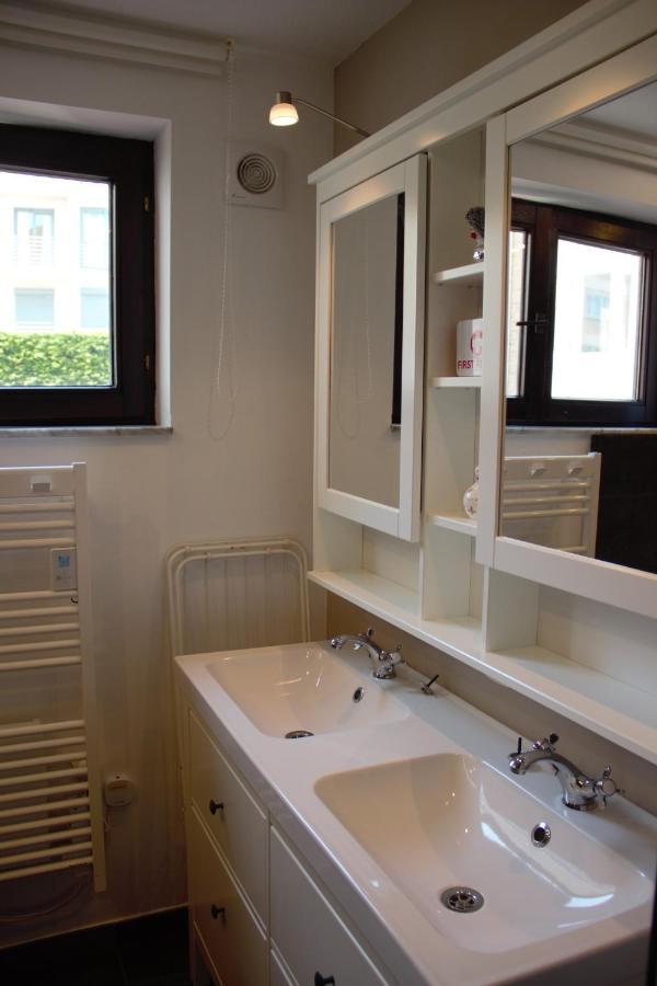 Residence Chateau Angelus Де Хаан Екстериор снимка